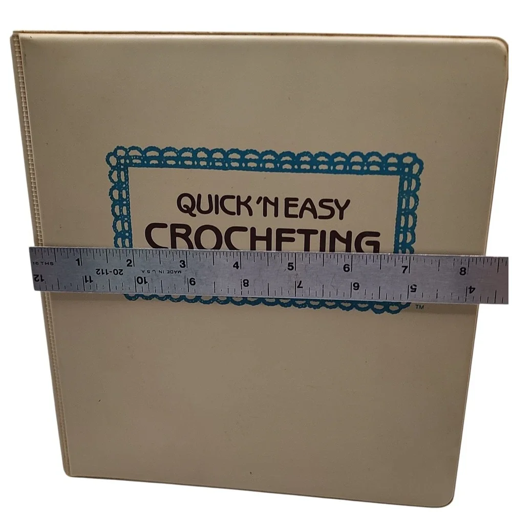 Vintage‎ Quick N Easy Crochet Binder 1985 Eighteen Categories Marshall Cavendish